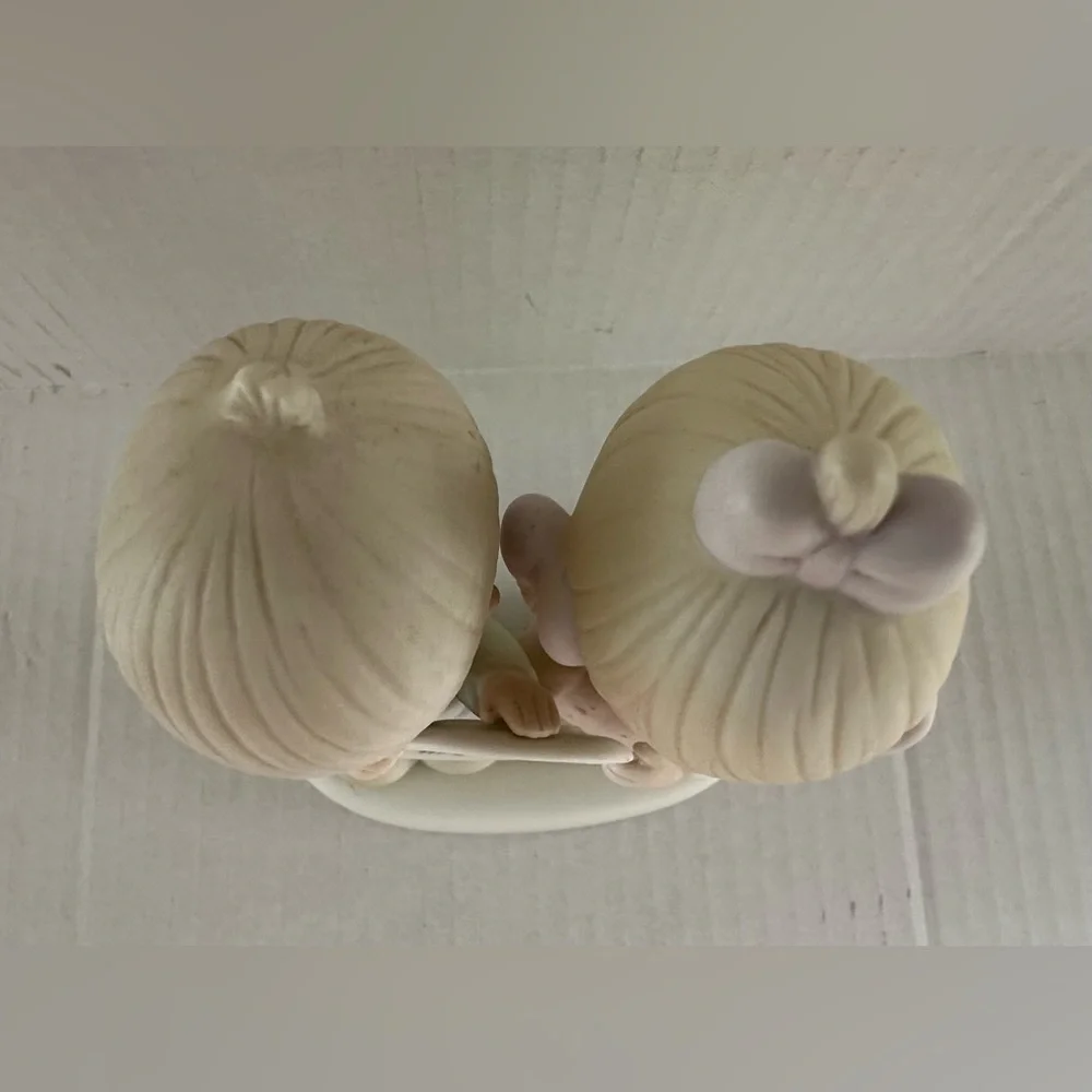 Precious Moments 10th Anniversary Cake Topper - Cream and Pink - Picture 15 of 16